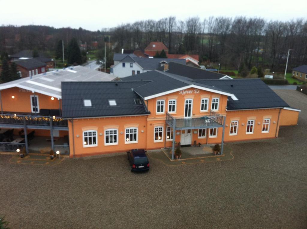 Hotel Klover Es Hellevad Eksteriør bilde